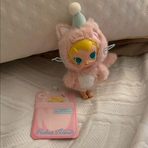 PopMart Pocket Friends Molly